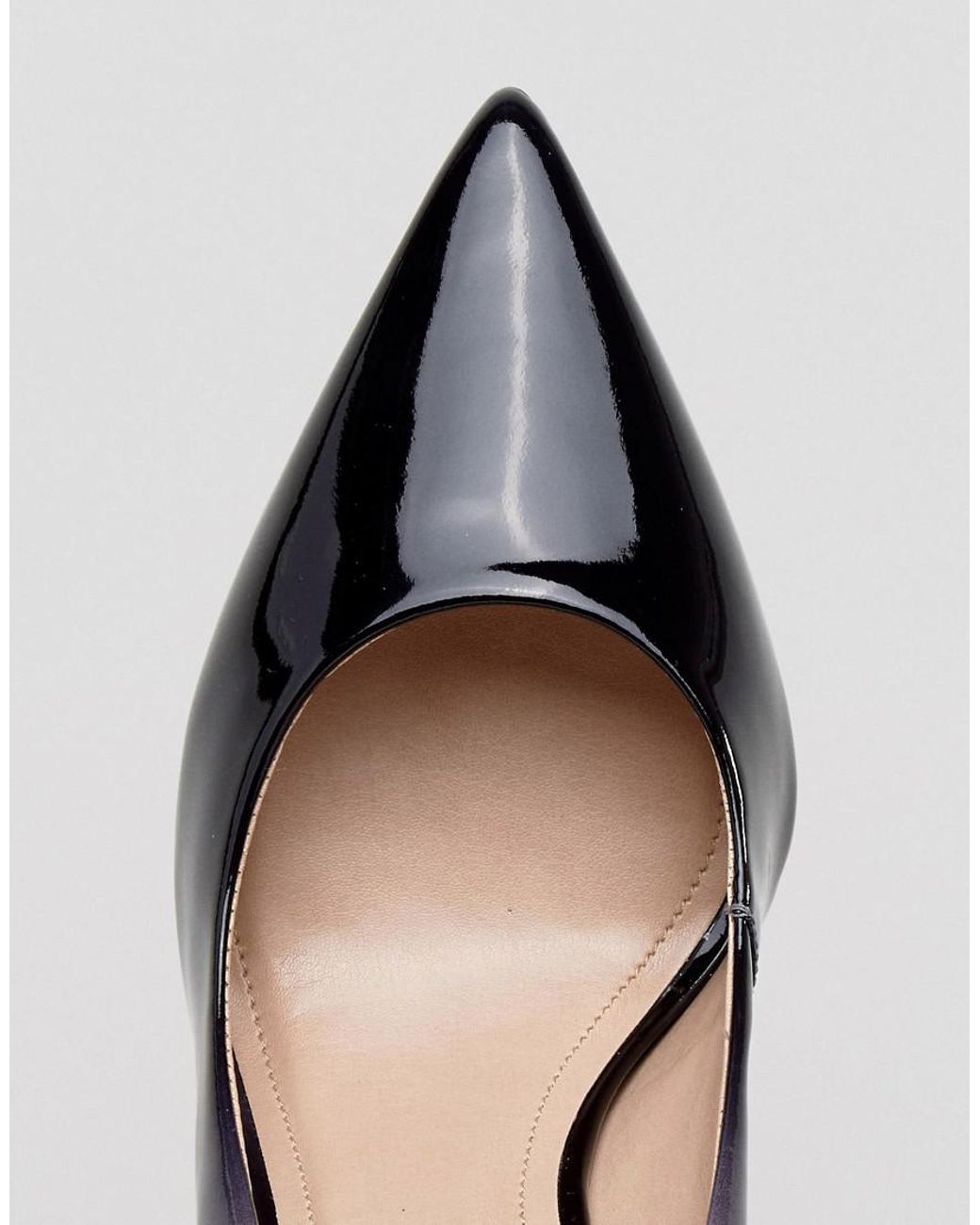 Carvela alison courts online