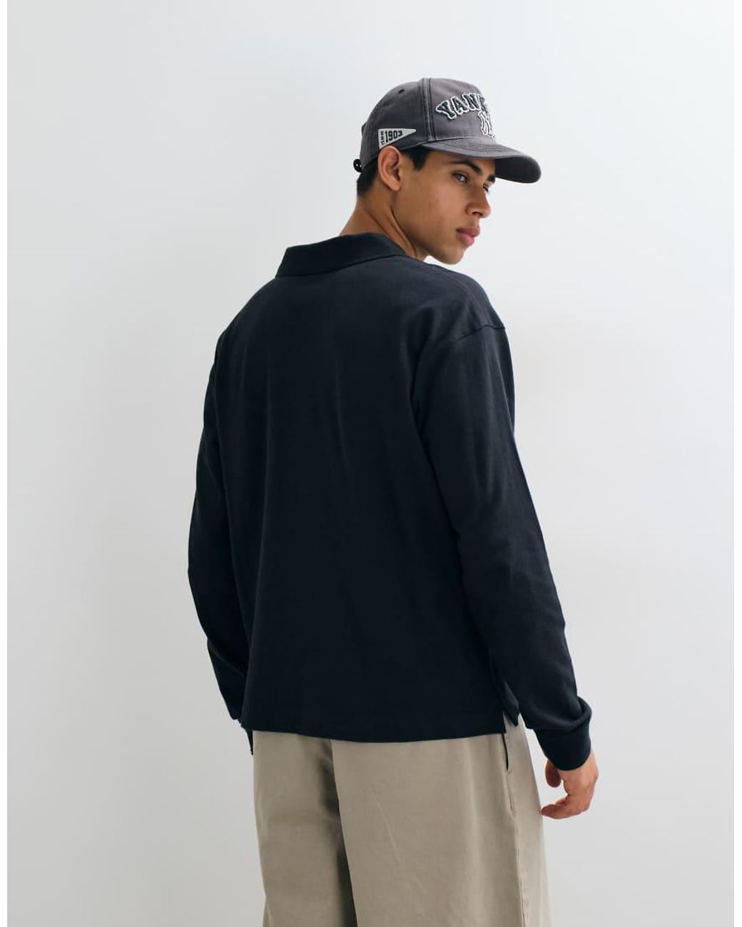 Gap Blue Long Sleeve Sweashirt for men