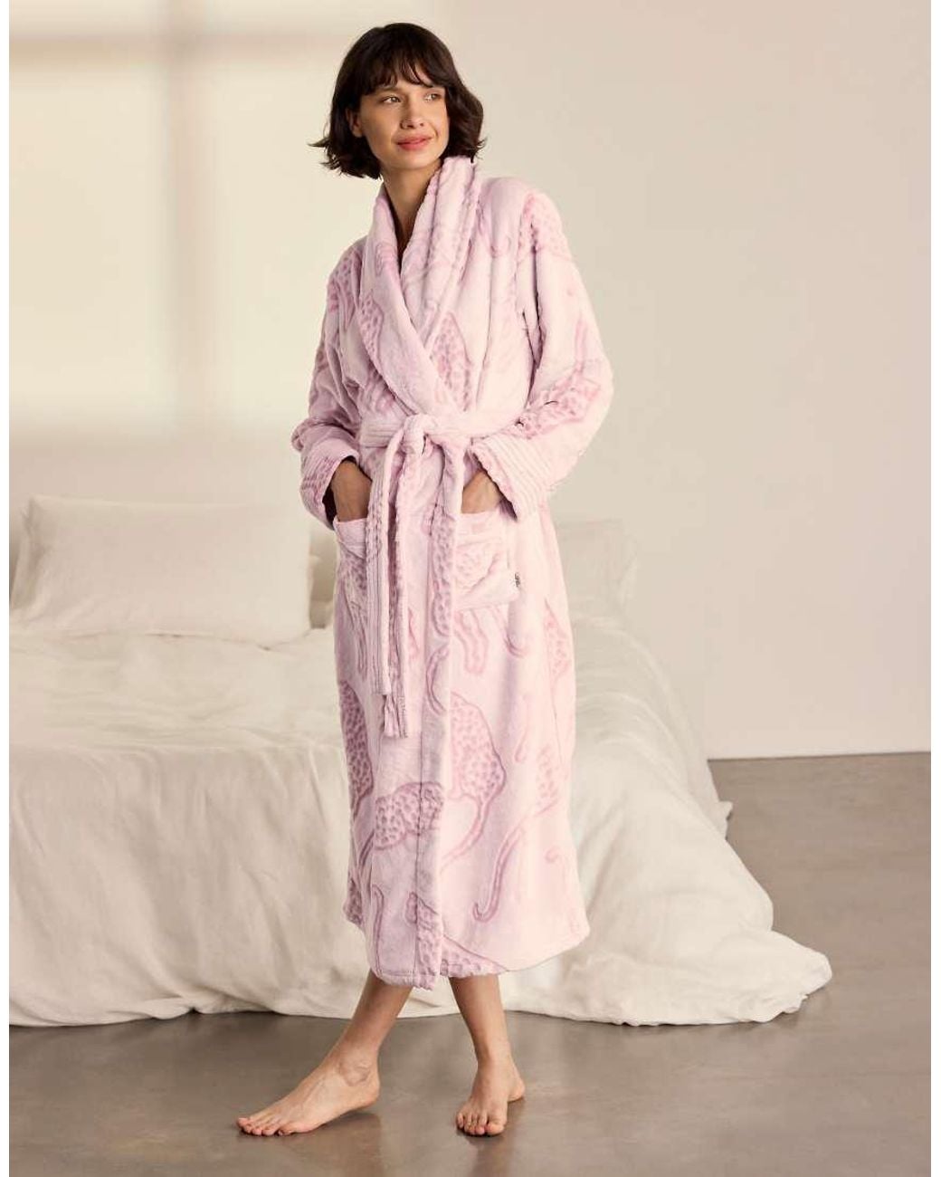 Chelsea Peers Pink Fleece Burnout Lino Cut Leopard Print Long Dressing Gown