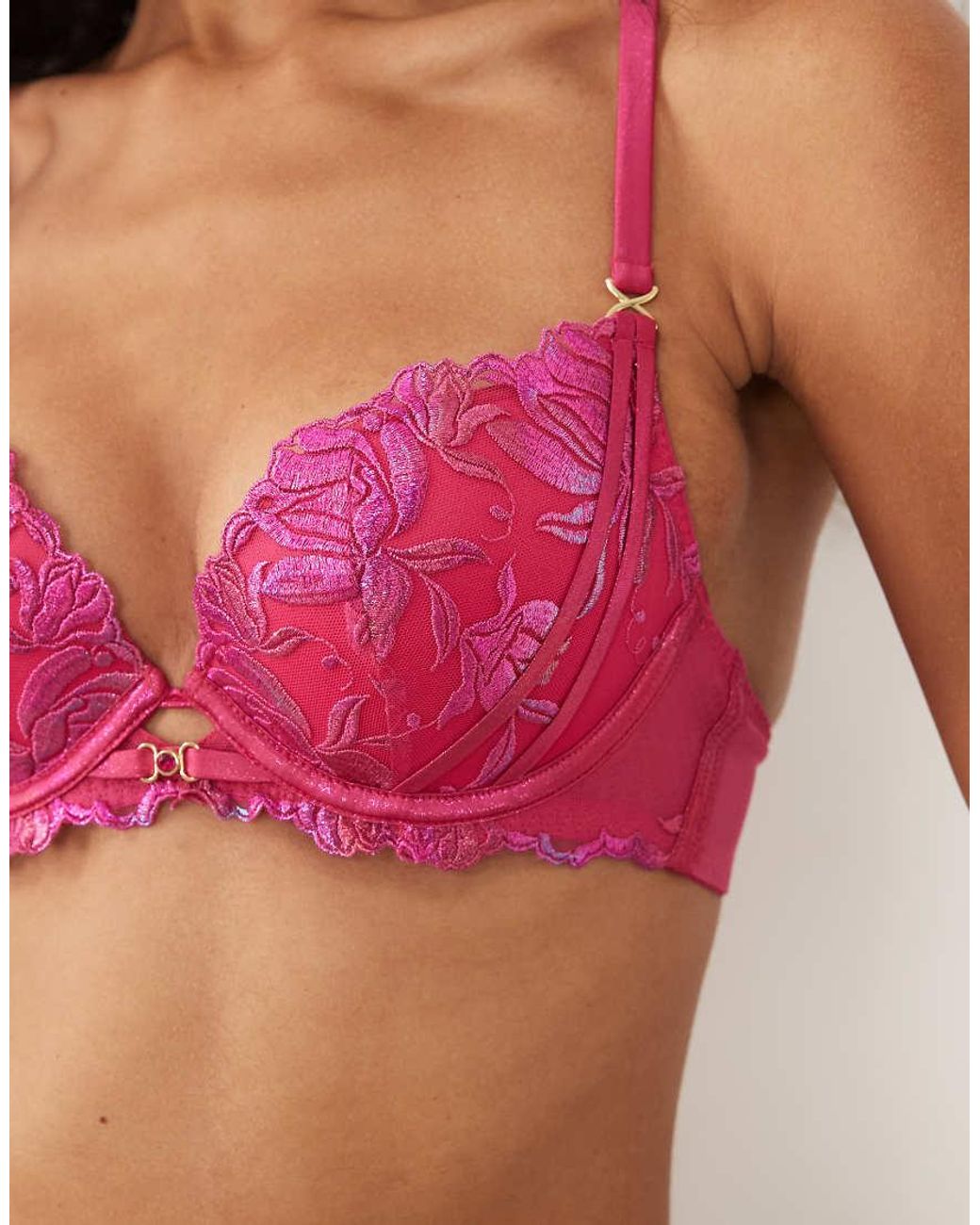 Ann Summers Red Magnetizing Foiled Embroidery Plunge Bra
