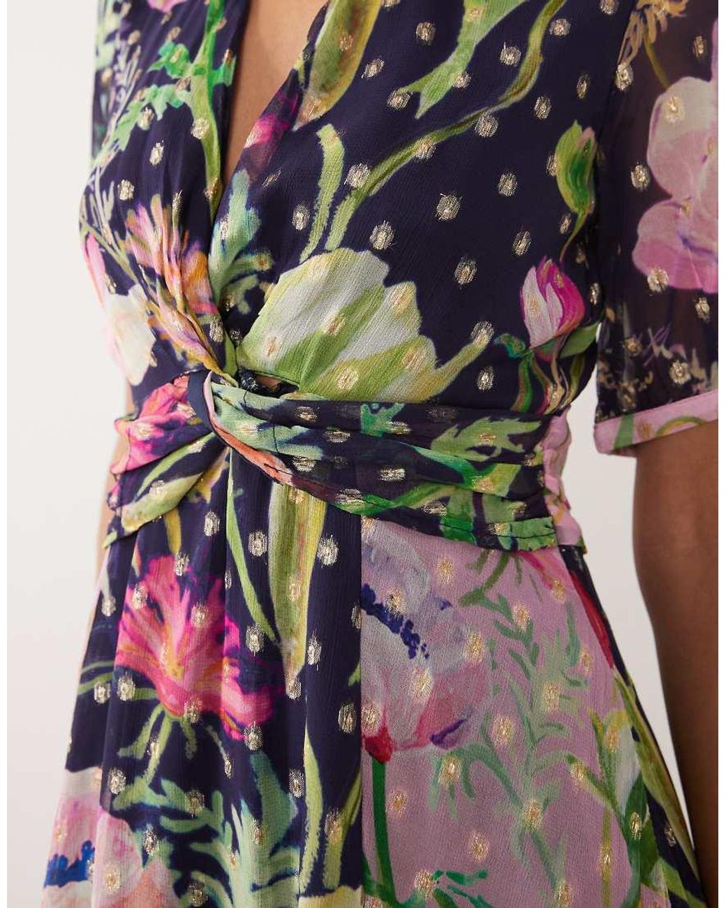 Hope & Ivy White Wrap Bust Midi Tea Dress