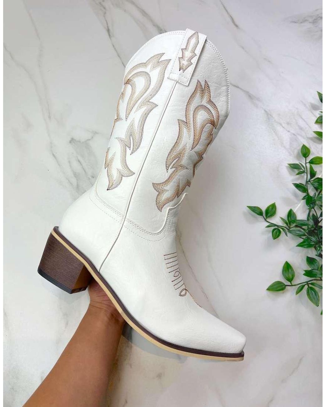 GIA STUDIOS White Cowboy Western Boots