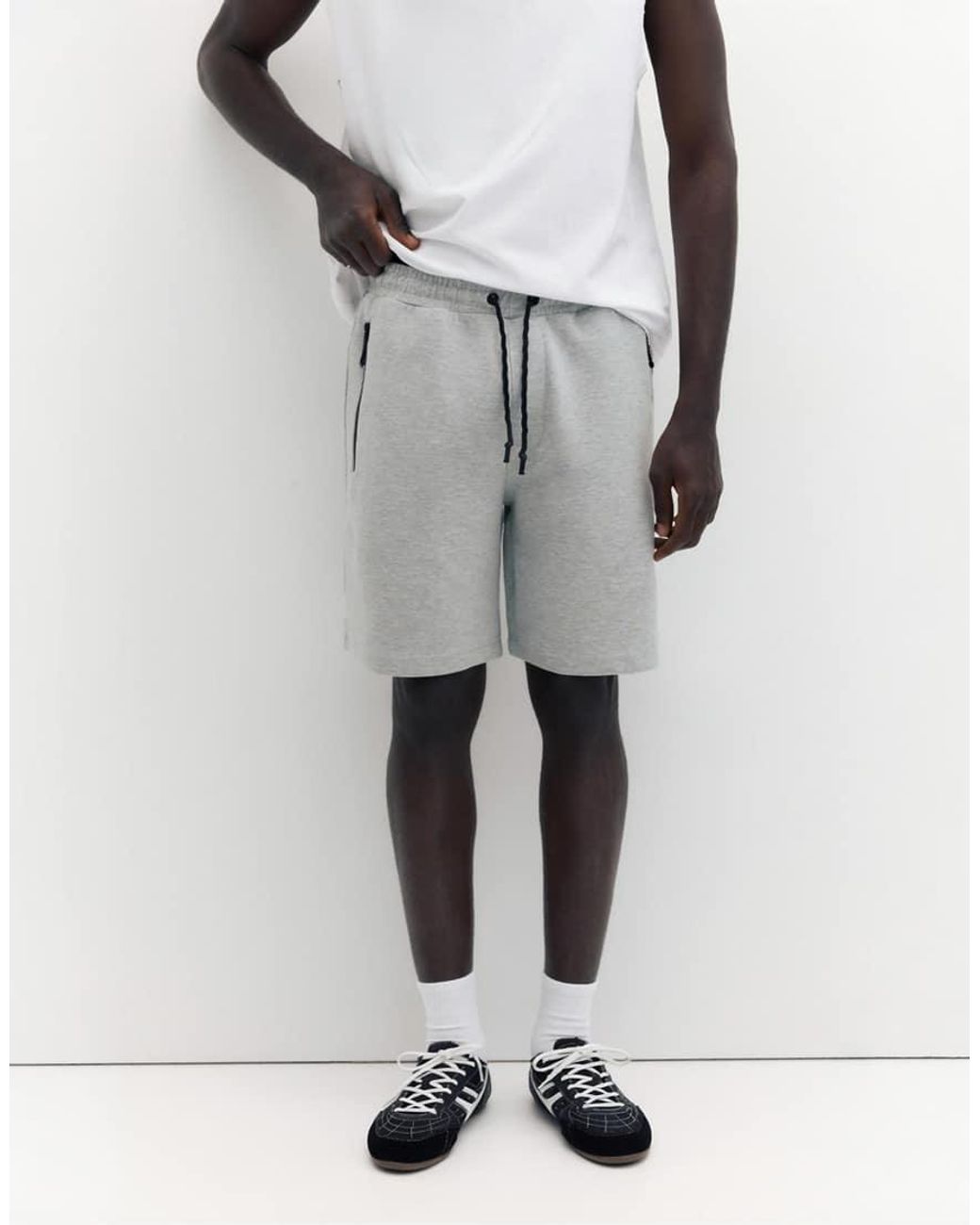 Pull&Bear Gray Regular Fit jogger Bermuda Shorts for men