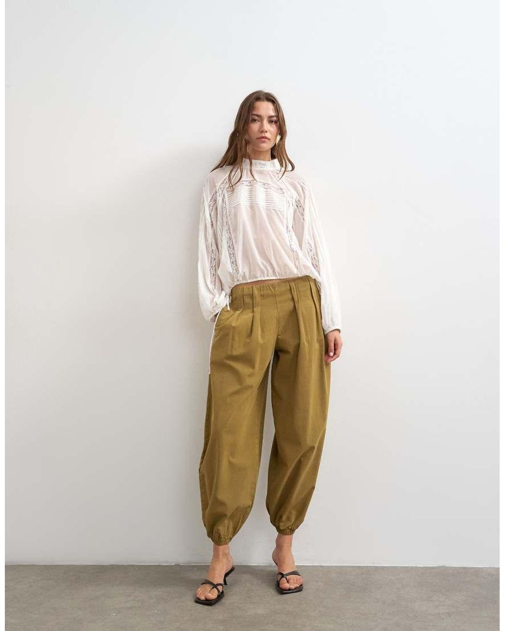 TOPSHOP Natural Lace Trim Ruched Side Blouse