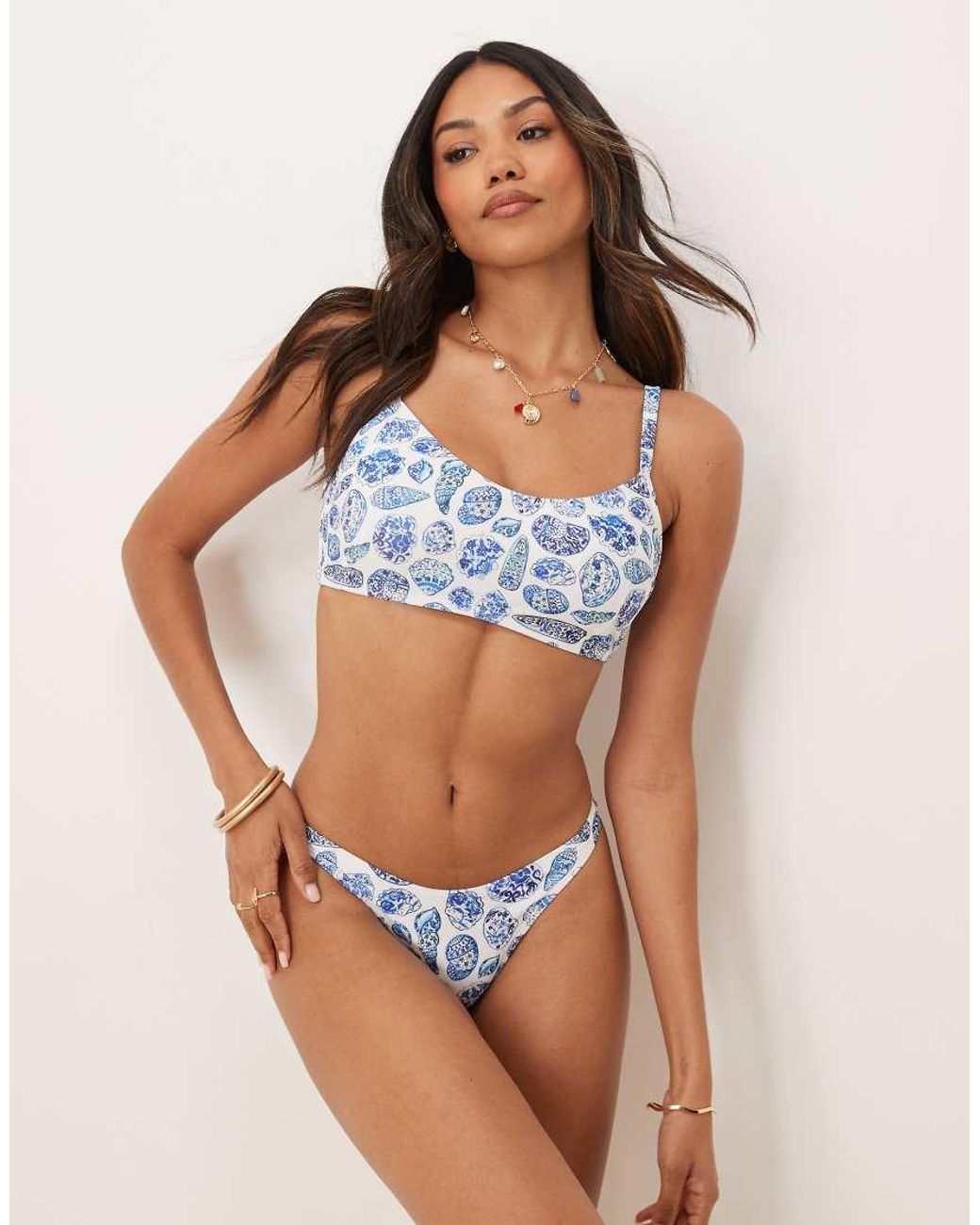 ASOS Shelina in het Blue