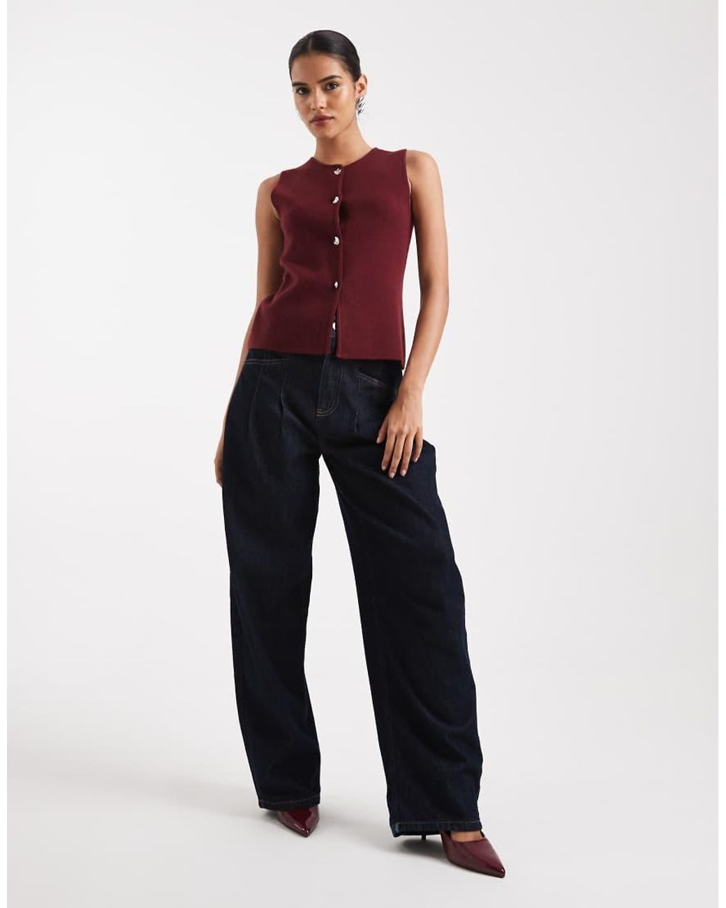 ONLY Red Split Detail Compact Knitted Waistcoat