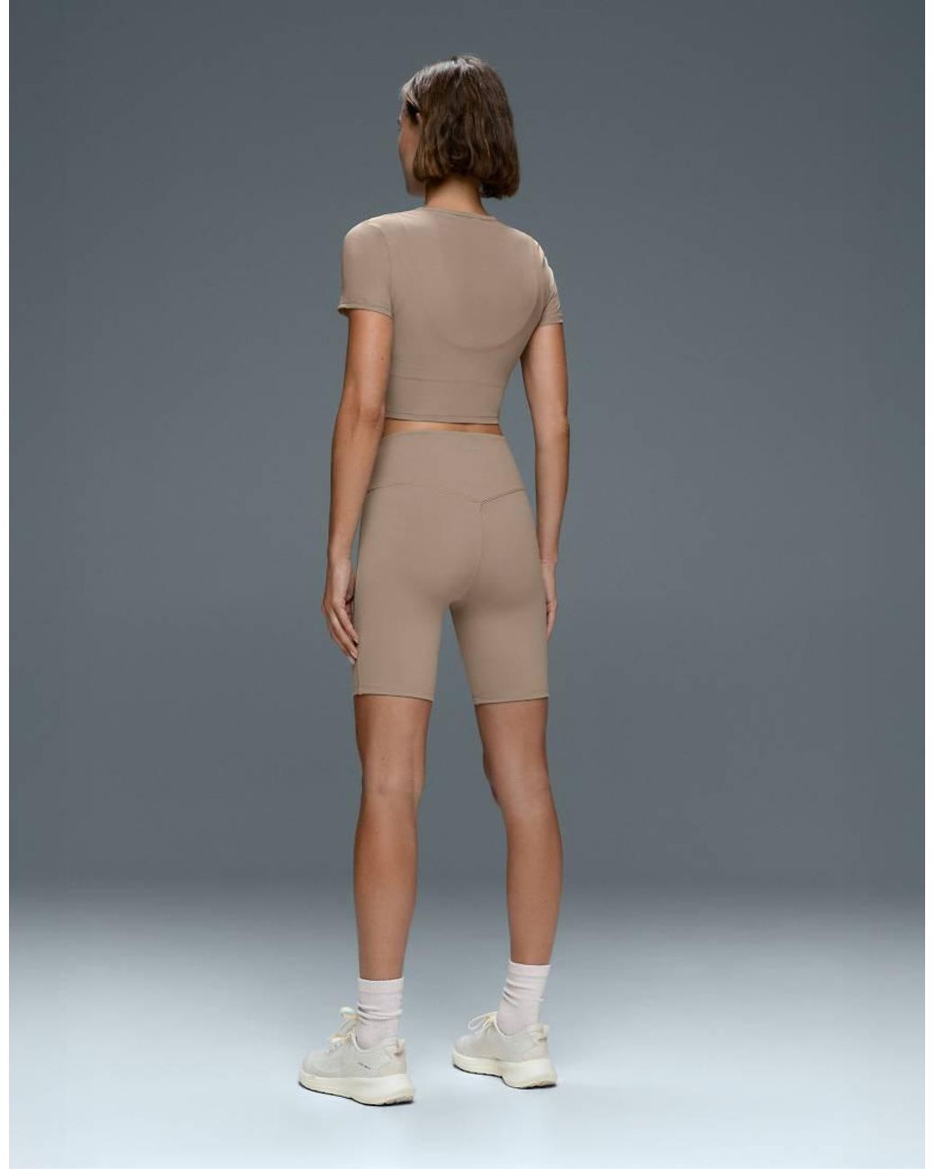 Oysho Natural Evermove 20Cm Short Leggings