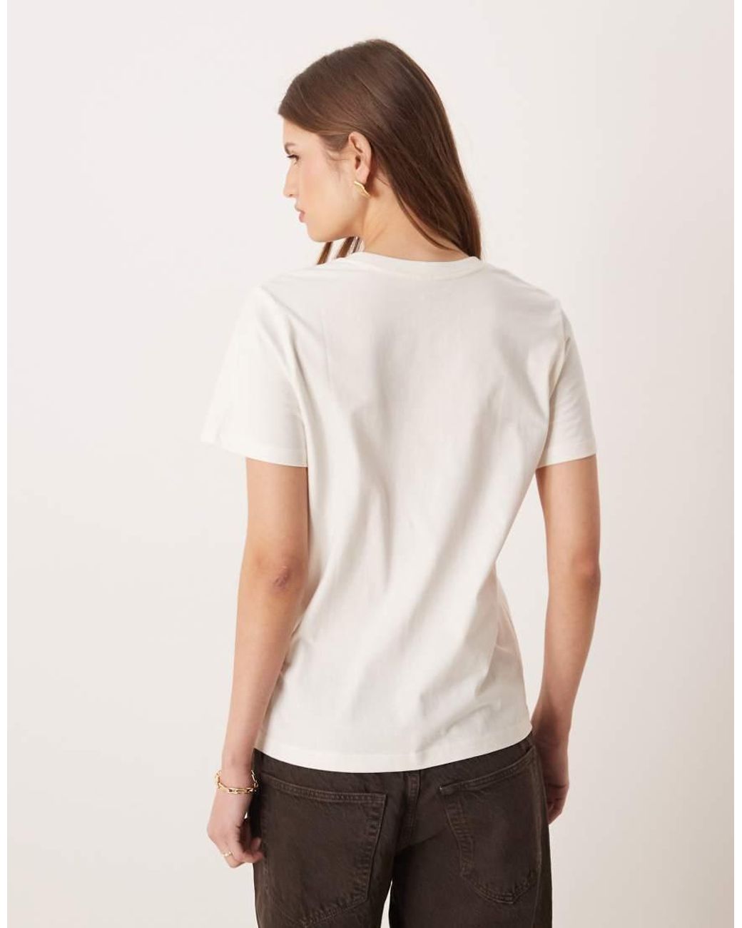 Wrangler White Cowboy Small Graphic Tee