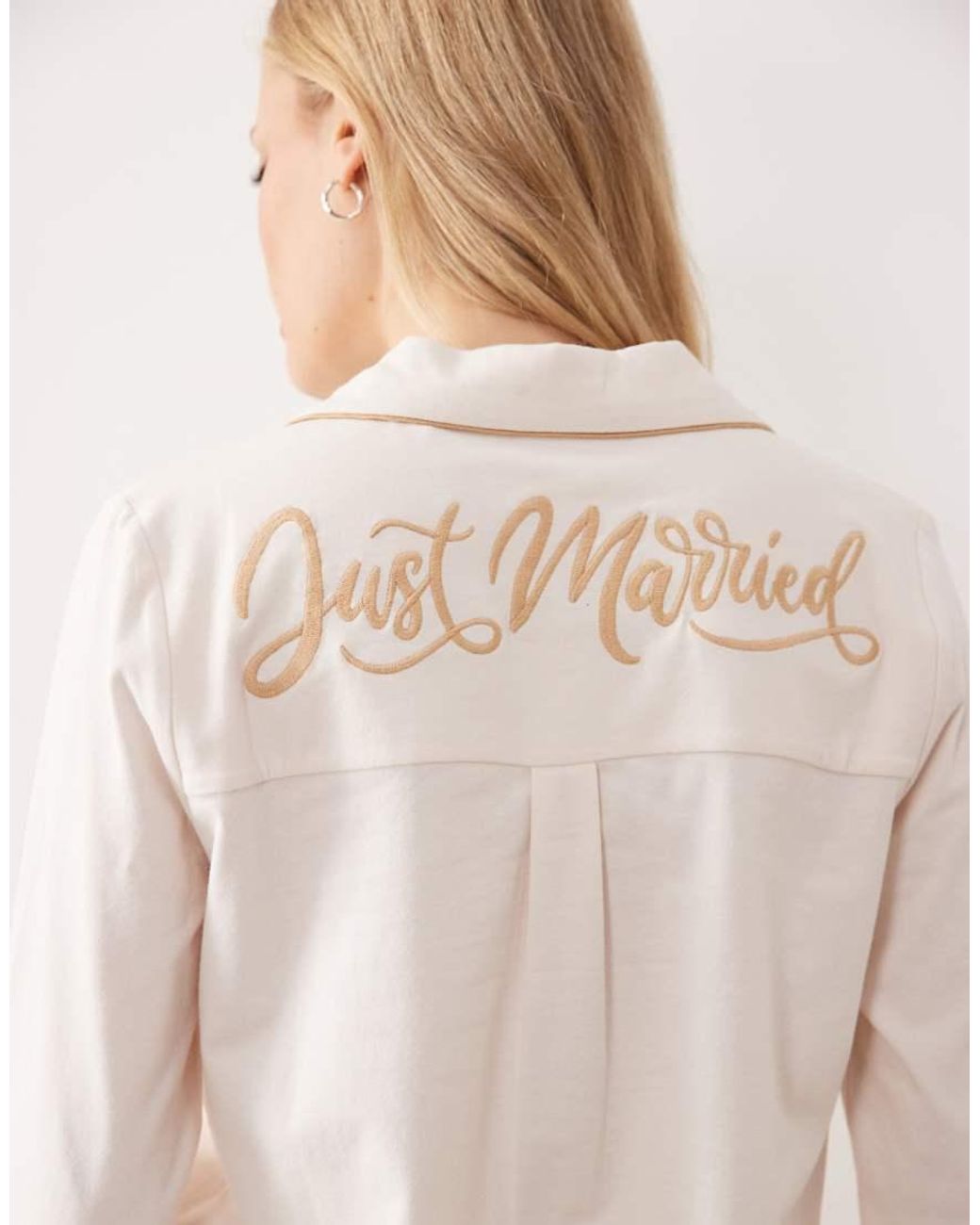 Chelsea Peers Natural Bridal 'Just Married' Revere Nightwer Set With Ruffle Hem And Cuff