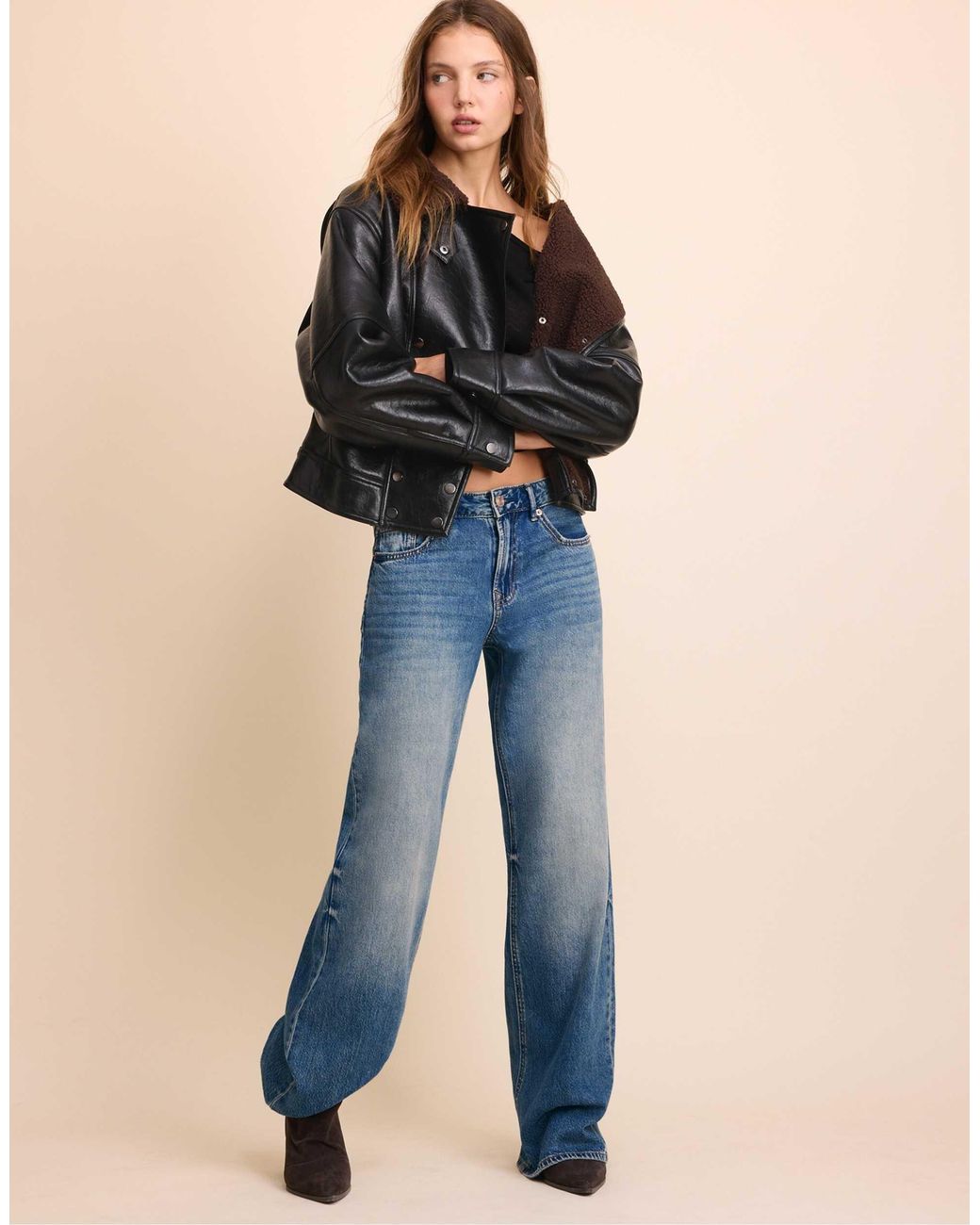 Veste double face e Stradivarius en coloris Blue