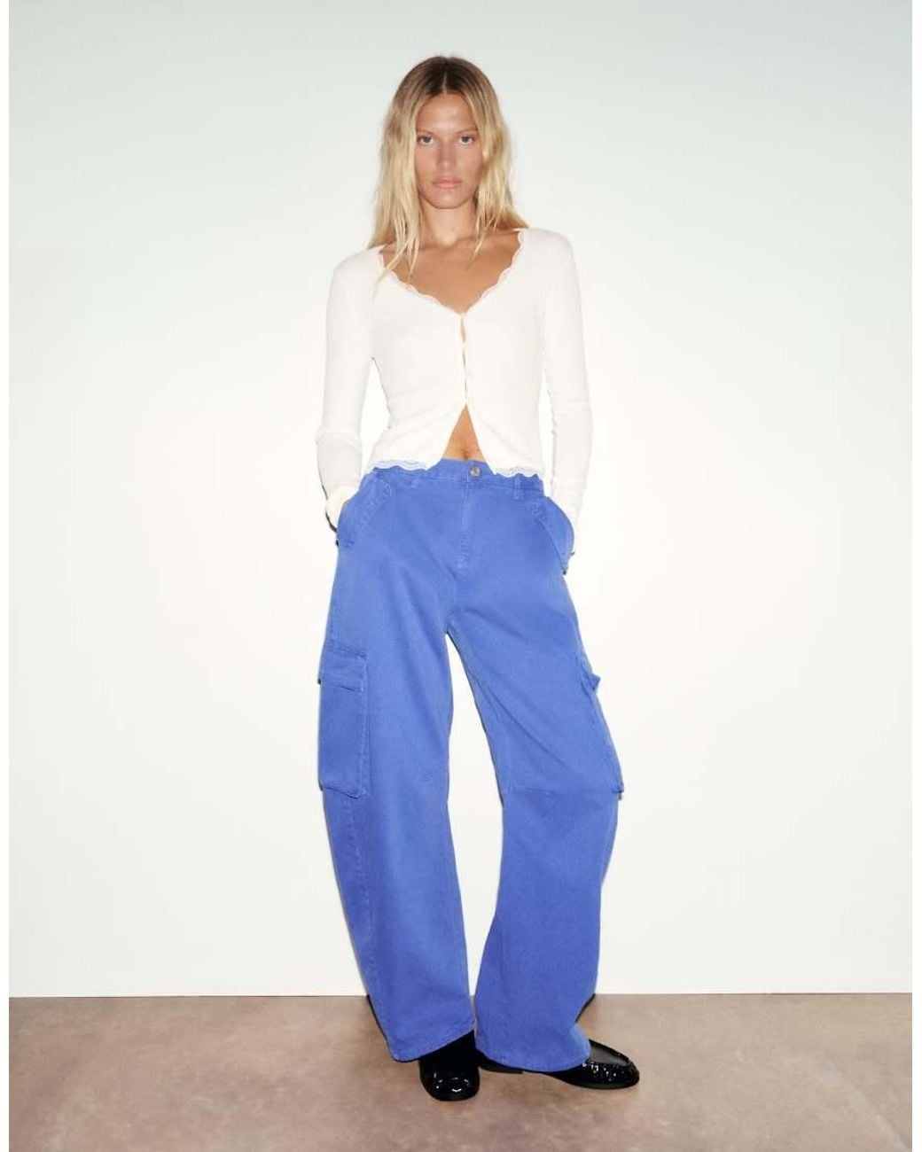 Pull&Bear White Buttoned Lace T-Shirt