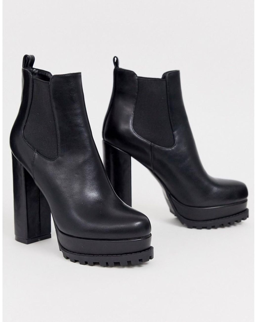 chunky platform chelsea boots
