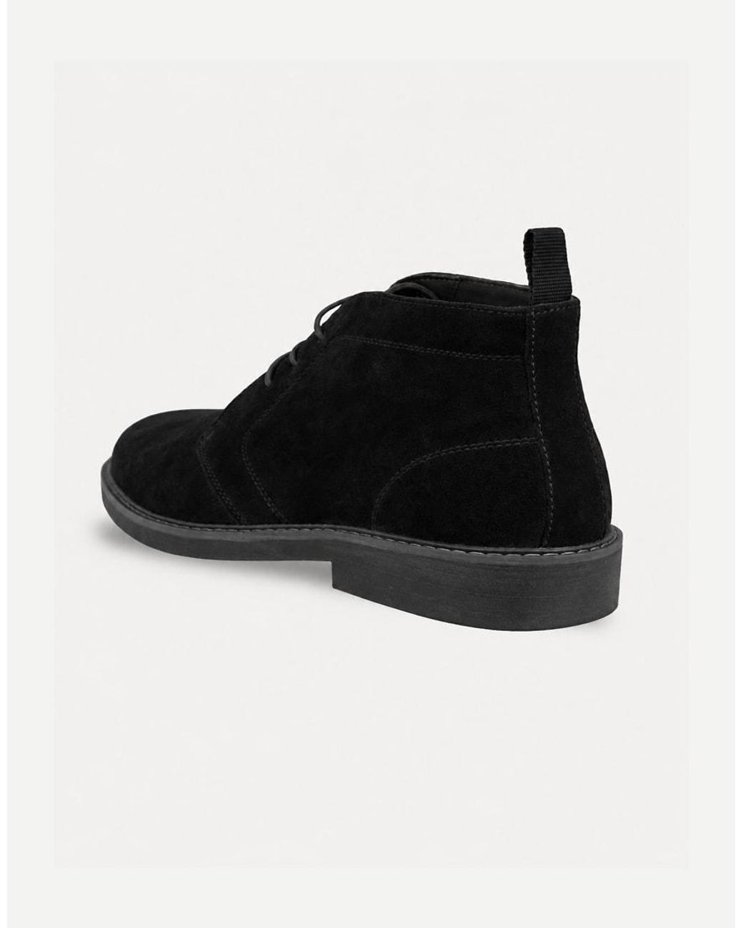 Thomas Crick Black Arizona Leather Chukka Boots for men