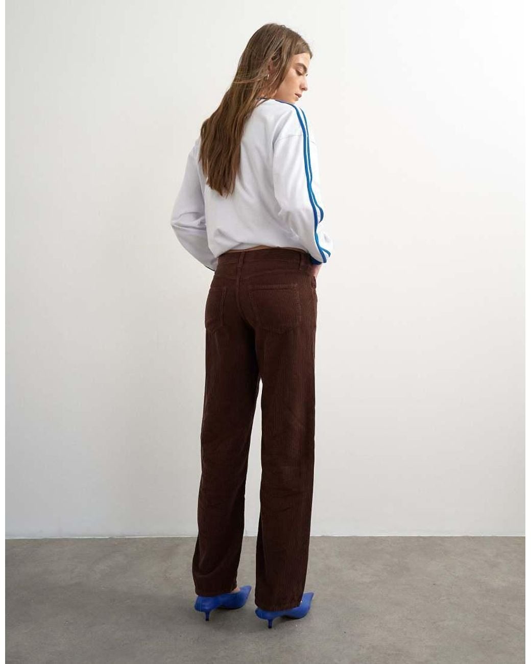 TOPSHOP White Ember Low Rise Relaxed Straight Jean