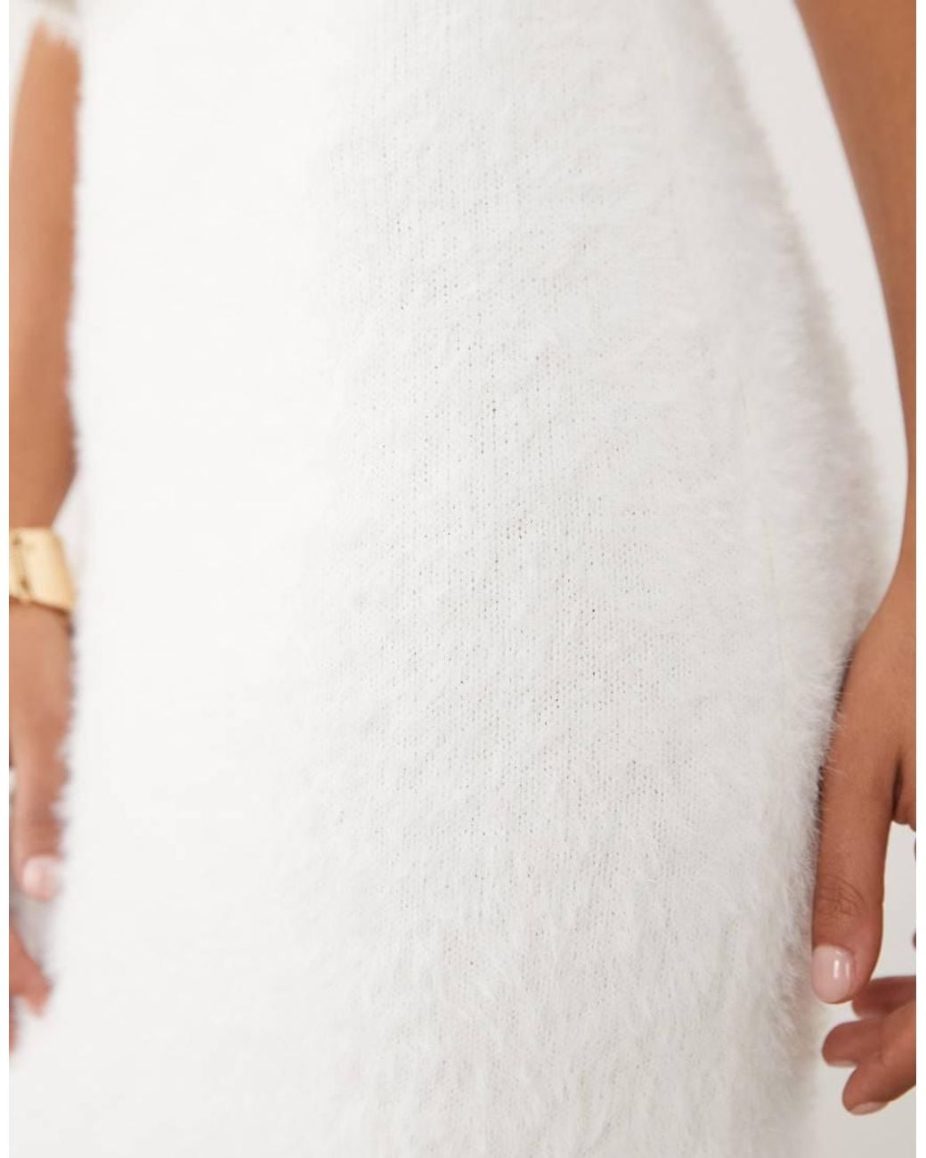 Aria Cove White Fluffy Knit Maxi Skirt
