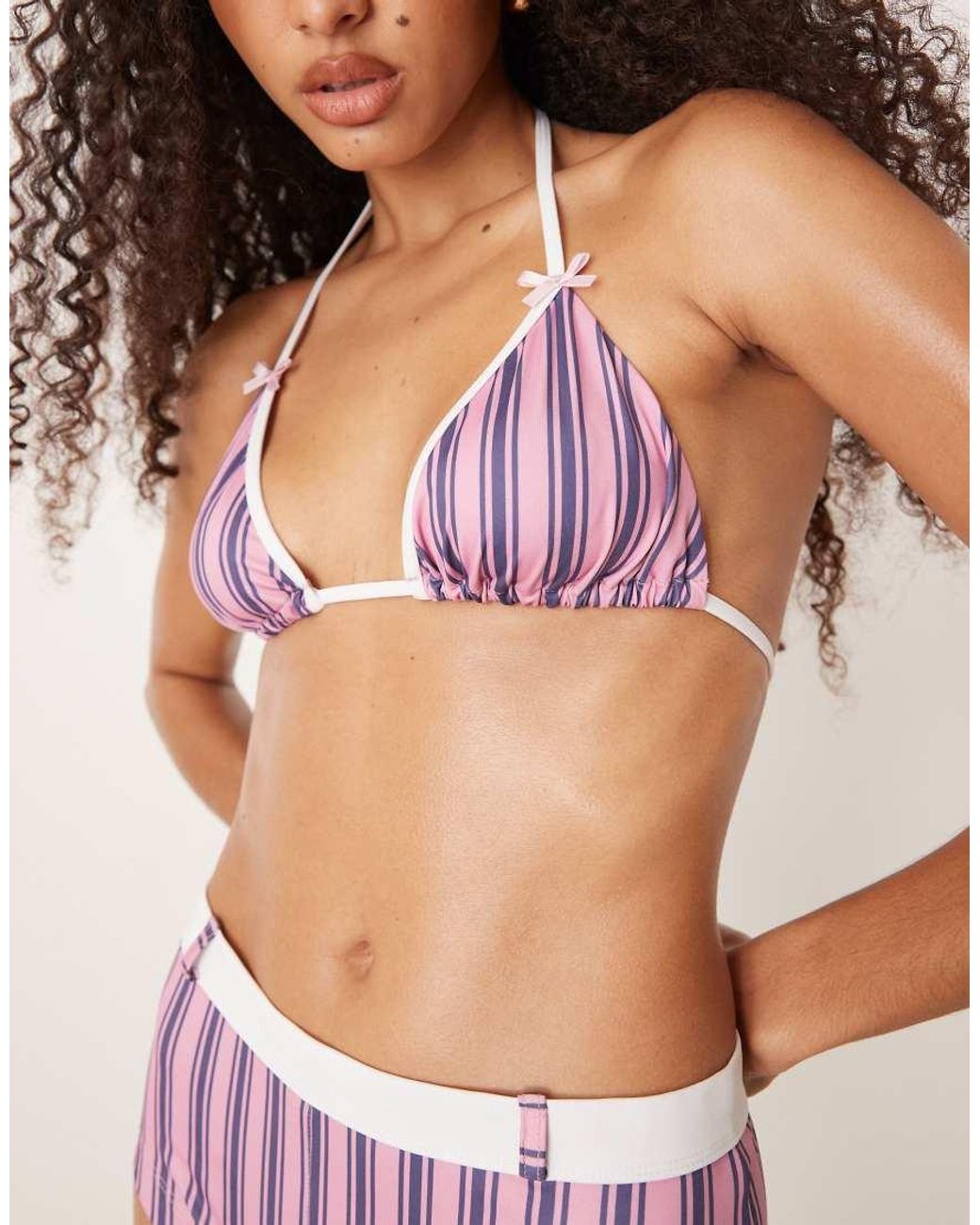 Daisy di ASOS in Pink