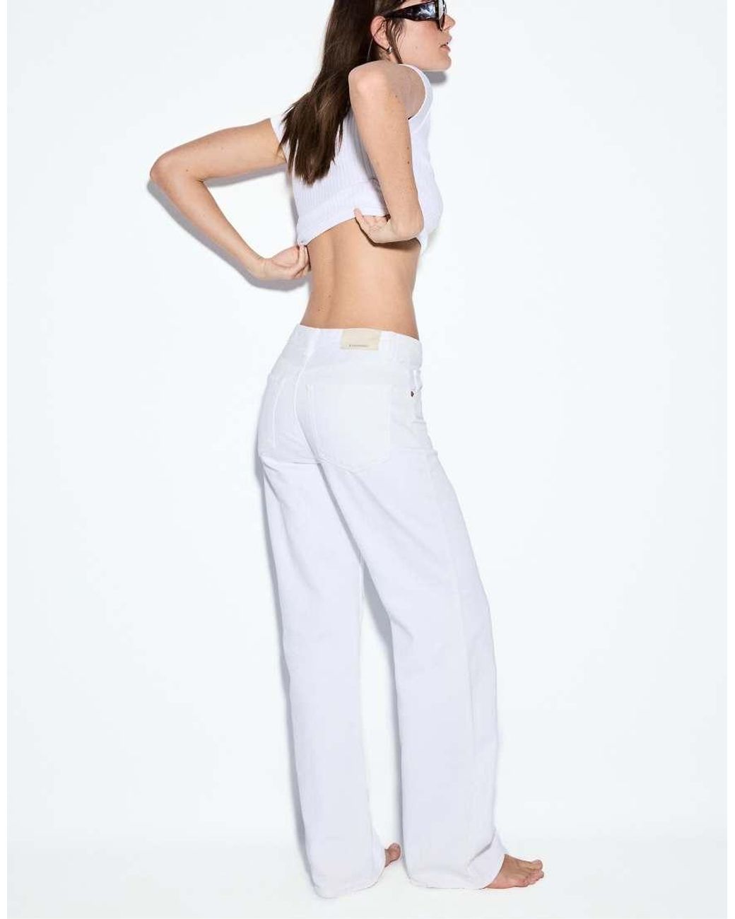 D92 di Stradivarius in White
