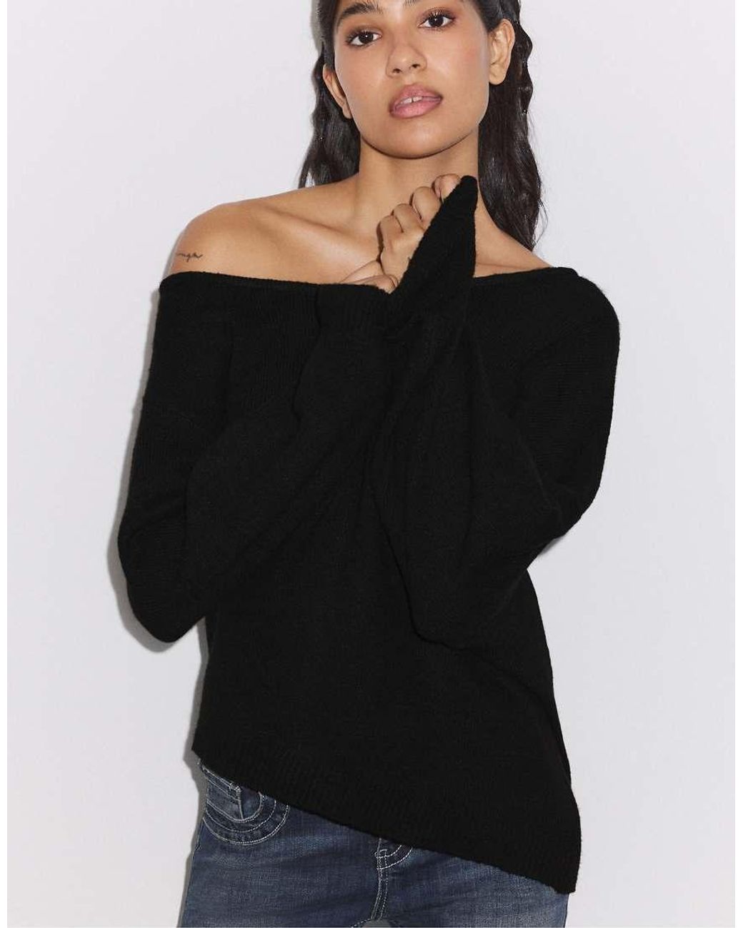 Stradivarius Blue Asymmetric Knit Sweater