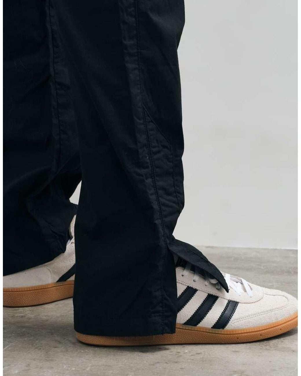 Brave Soul White 100% Cotton Cargo Pants With Elasticated Waist for men