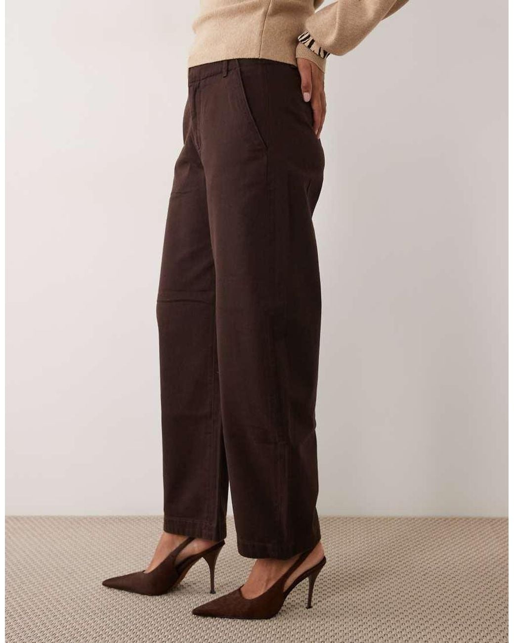 Abercrombie & Fitch Brown High Rise Barrel Fit Pants