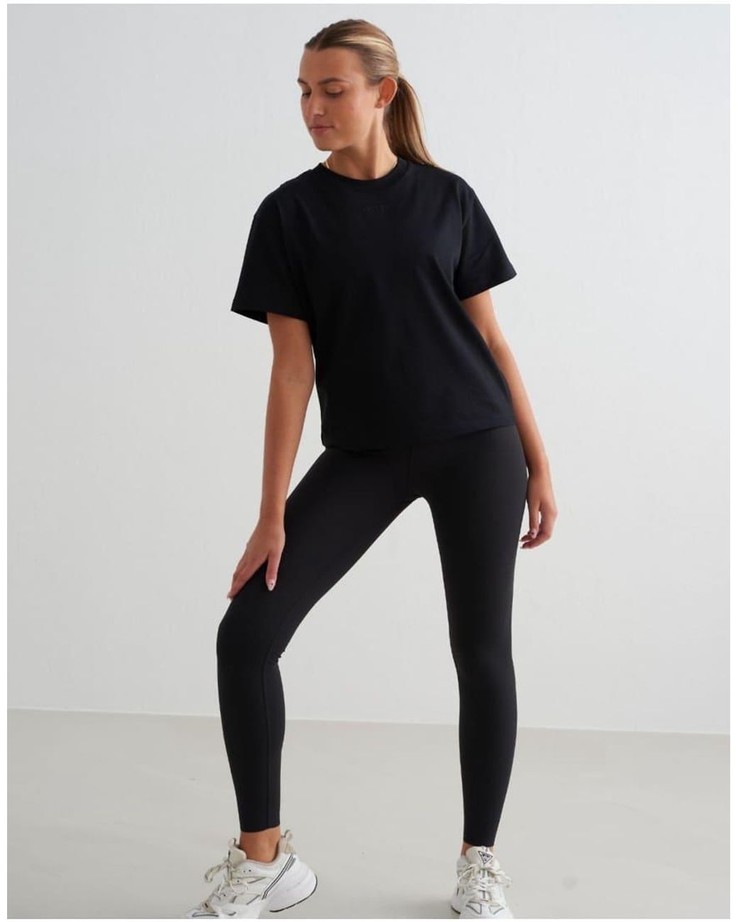 Aim'n Black Boxy T-Shirt