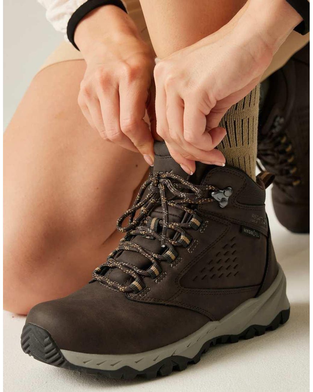 Regatta Brown Amble Isotex Walking Boots