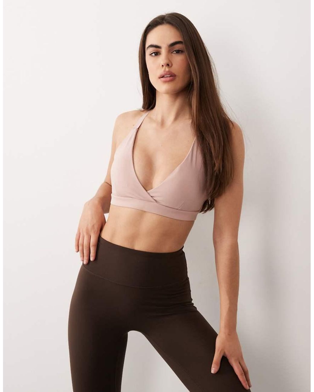 4505 Brown V Neck Medium Support Sports Bra With Adjustable Straps