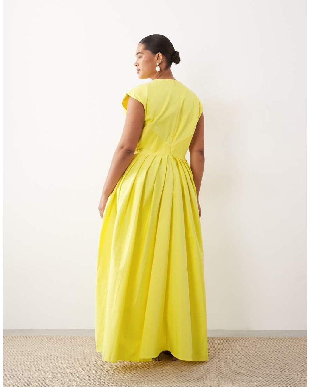 ARRANGE Yellow Curve Pleated Cinched Waist Maxi Dress