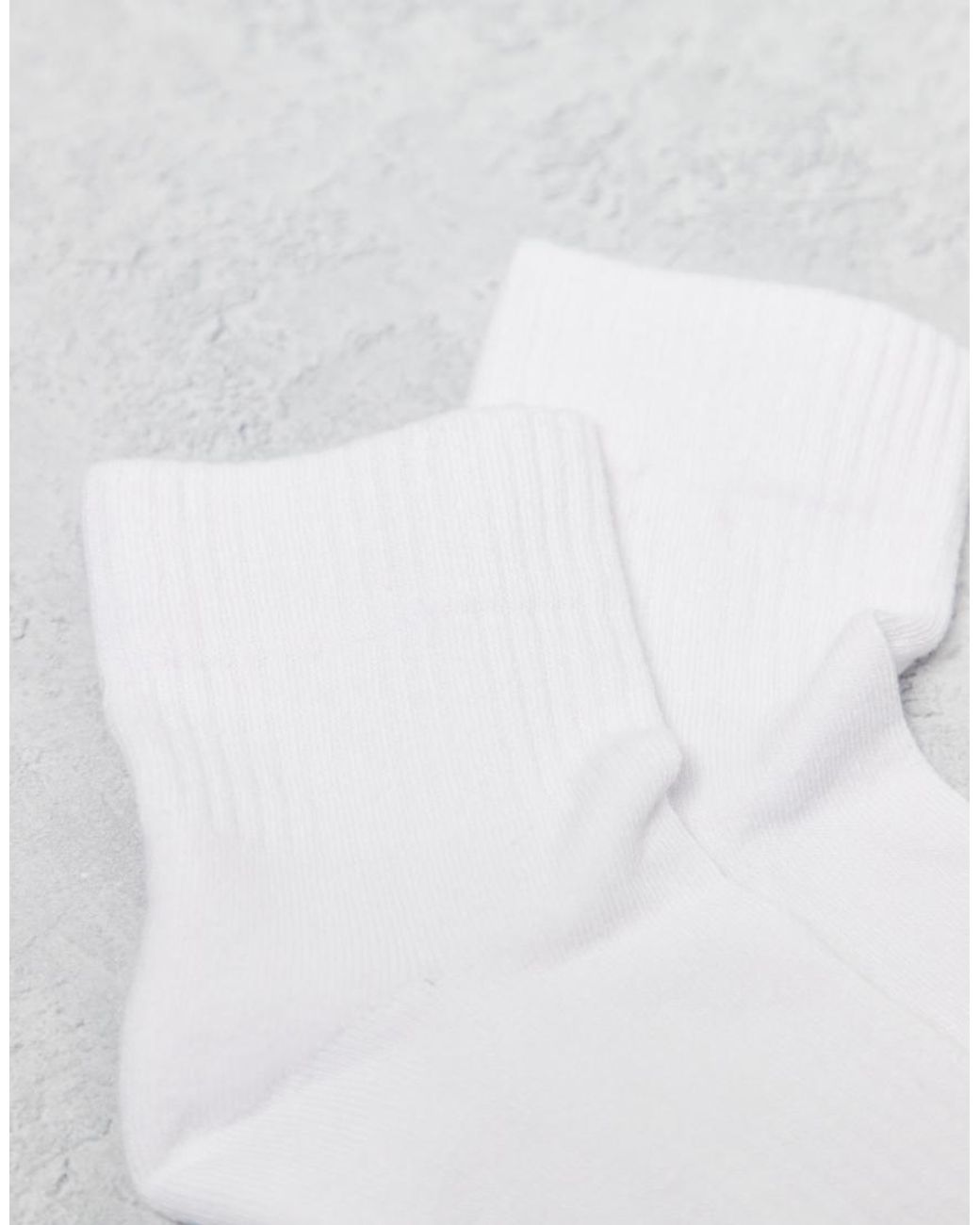 4505 White 3 Pack Quarter Length Socks With Arch Support