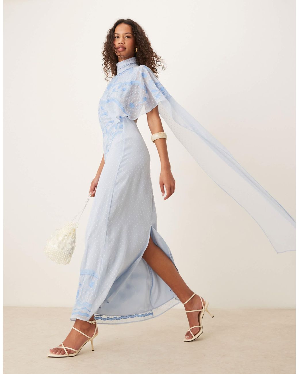 embroidery cape dress | ANDRESD