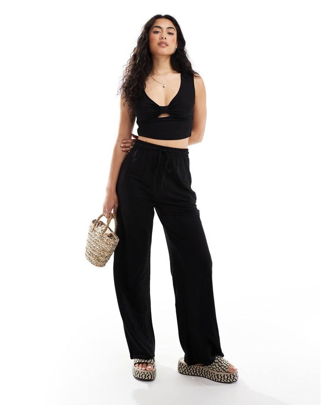 Pantalones Negros De Pernera Ancha De (Parte De Un Conjunto) ONLY de color Black