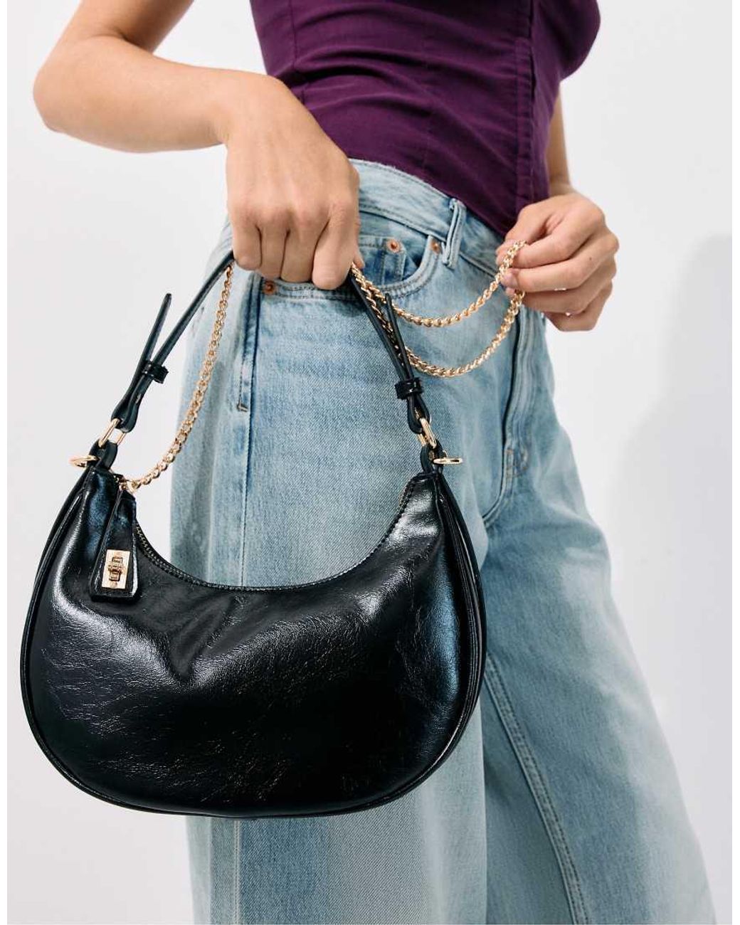 Stradivarius Black Compact Shoulder Bag With Chain