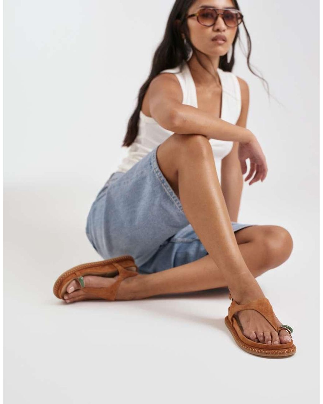 Dolce Vita Blue Stefan Toe Loop Sandals With Gem