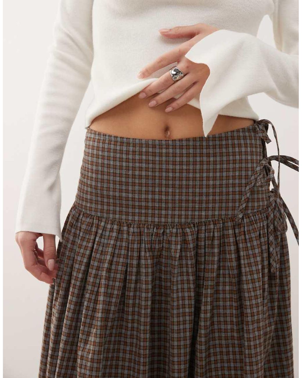 Collusion Natural Dropped Waist Printed Maxi Skirt