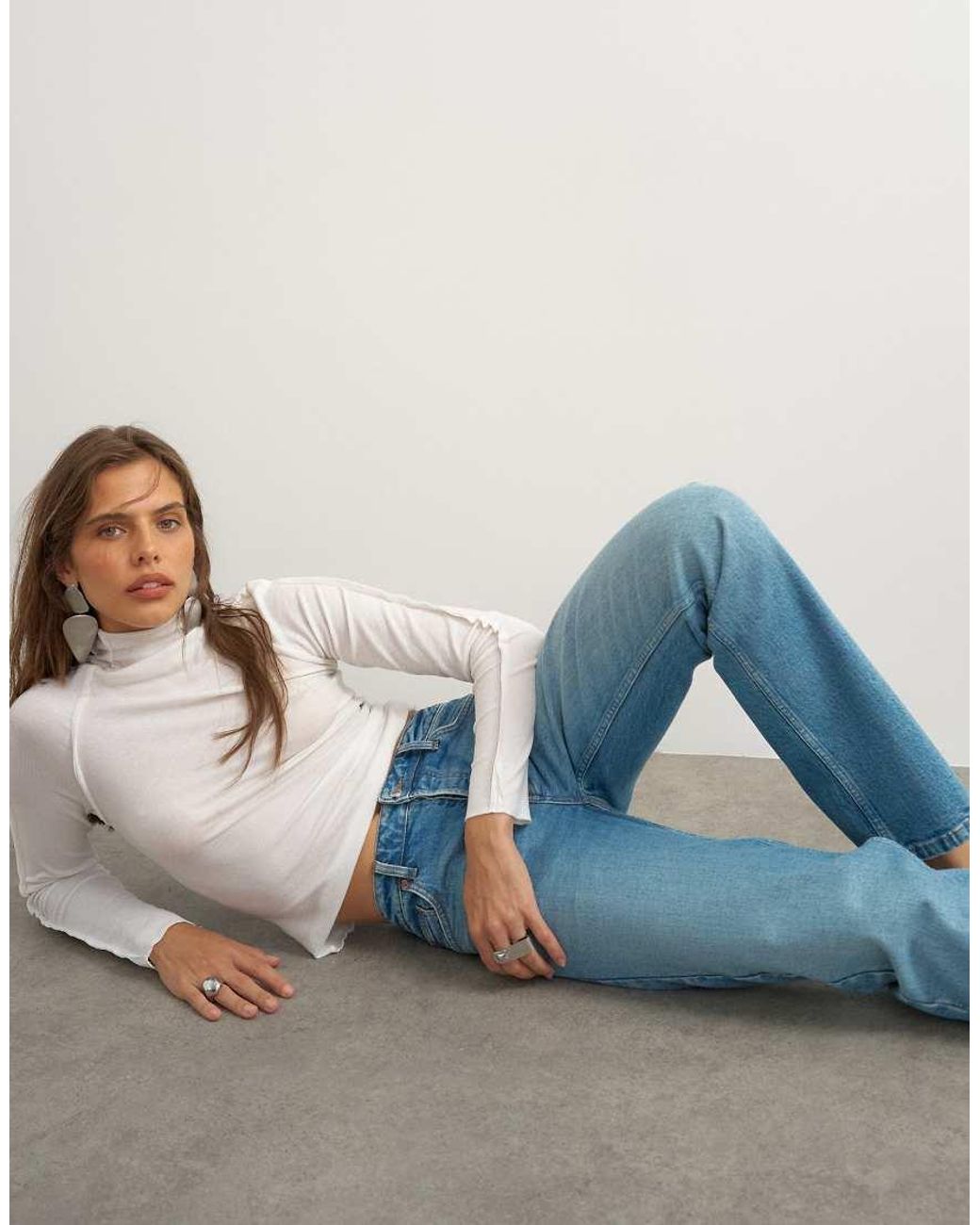 TOPSHOP Blue X Cara Mid Rise Slim Straight Jeans