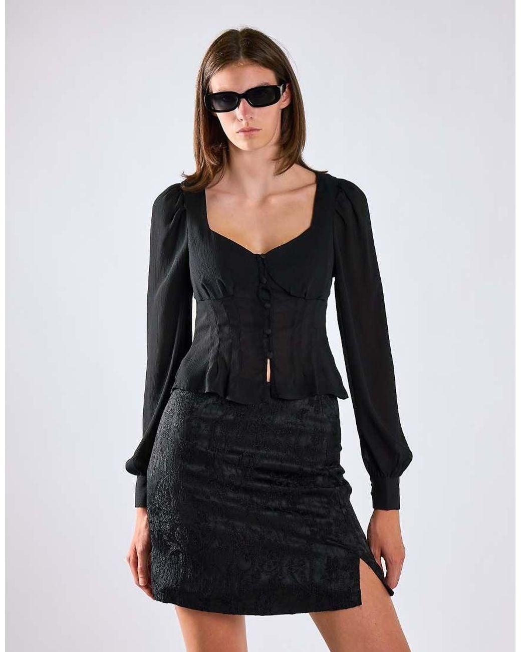 Glamorous Black Sweetheart Neckline Crop-Blouse