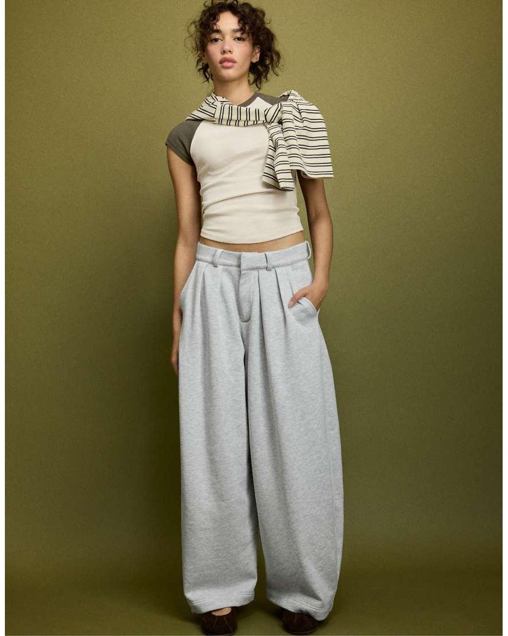 Stradivarius Green Volumised Pleated joggers