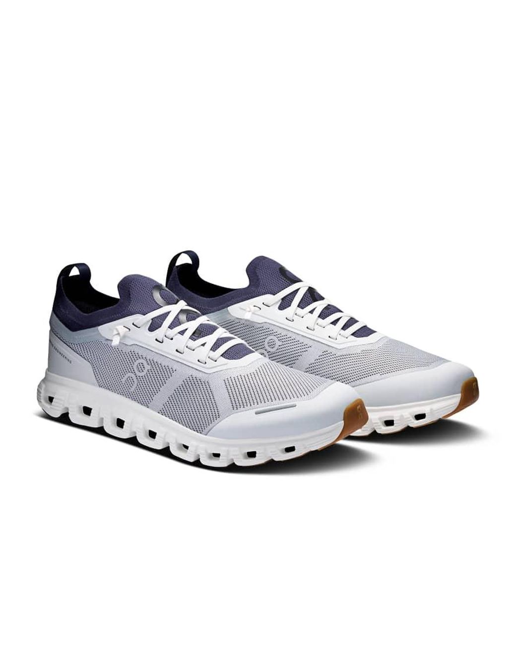 On Shoes White Cloud 6 Versa Lifestyle Trainer for men