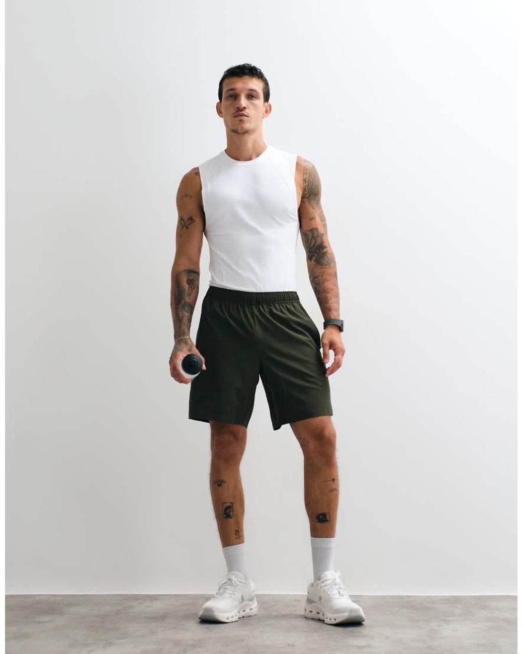 4505 White Seamless Physique Defining Muscle Fit Compression Base Layer Tank for men