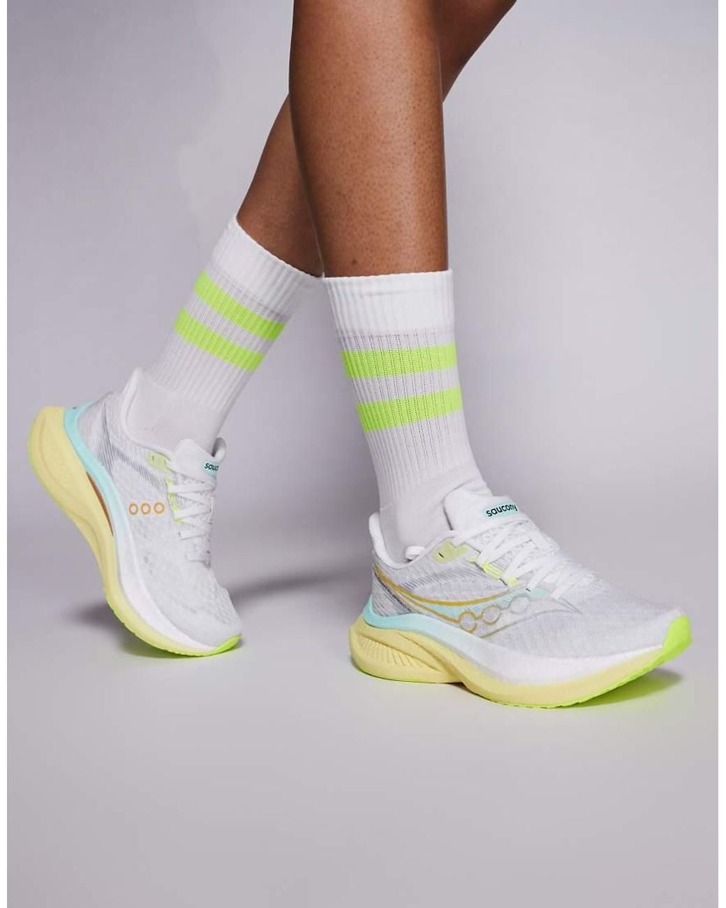 Saucony Gray Endorphin Speed 5 Running Trainers