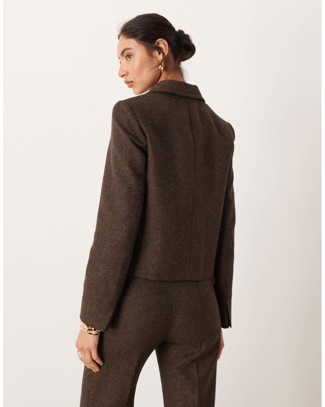 Camila - blazer court d'ensemble en laine mélangée - chocolat Mango en coloris Brown