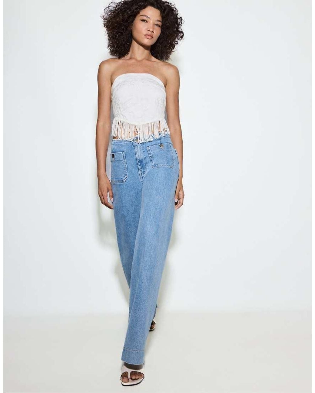 D77 di Stradivarius in Blue