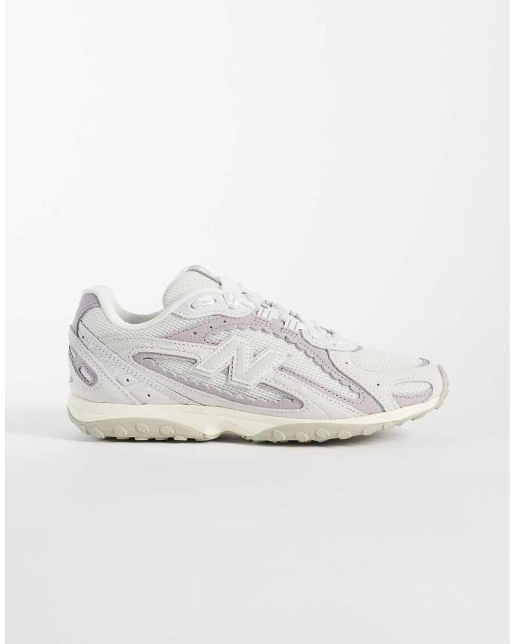 New Balance White 204l Scallop Trainers
