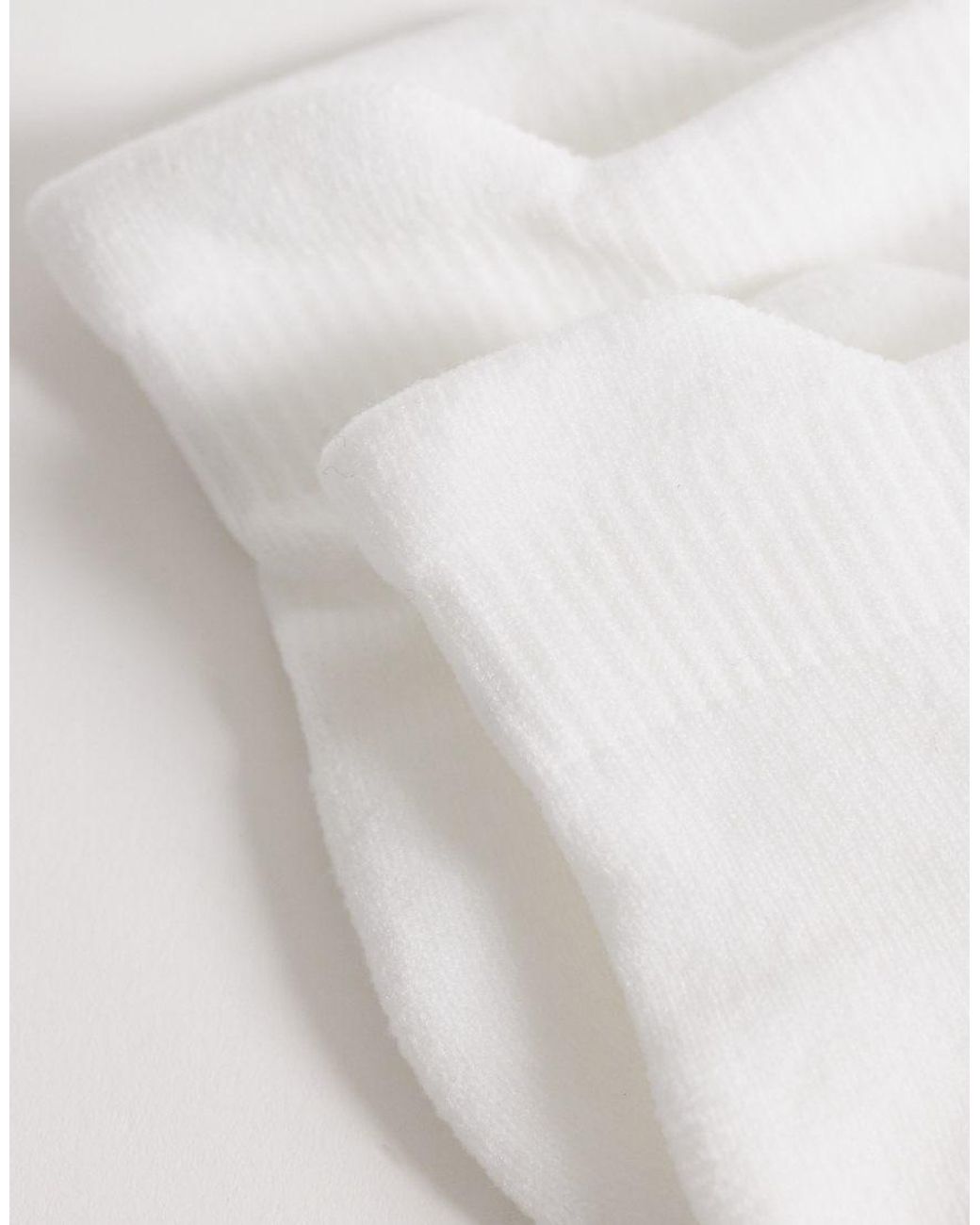 4505 White Icon 3 Pack Quick Dry Sport Ankle Socks