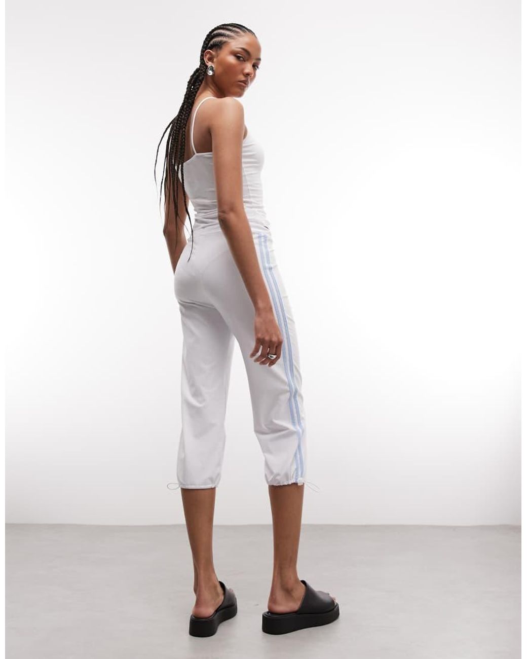 Collusion Metallic Sporty Low Rise Trackpant Capris