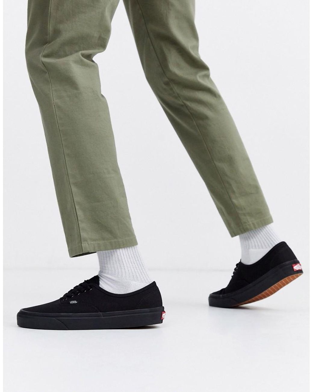 vans authentic plimsolls in black vee3bka