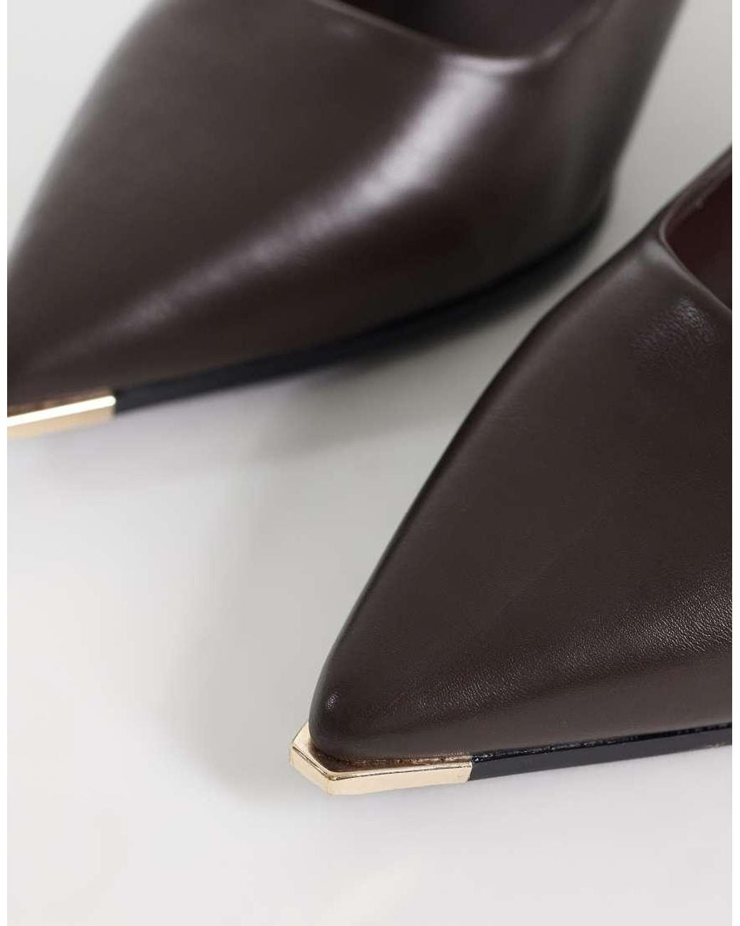 SEQWL Wide Fit White Court Shoes With Detail