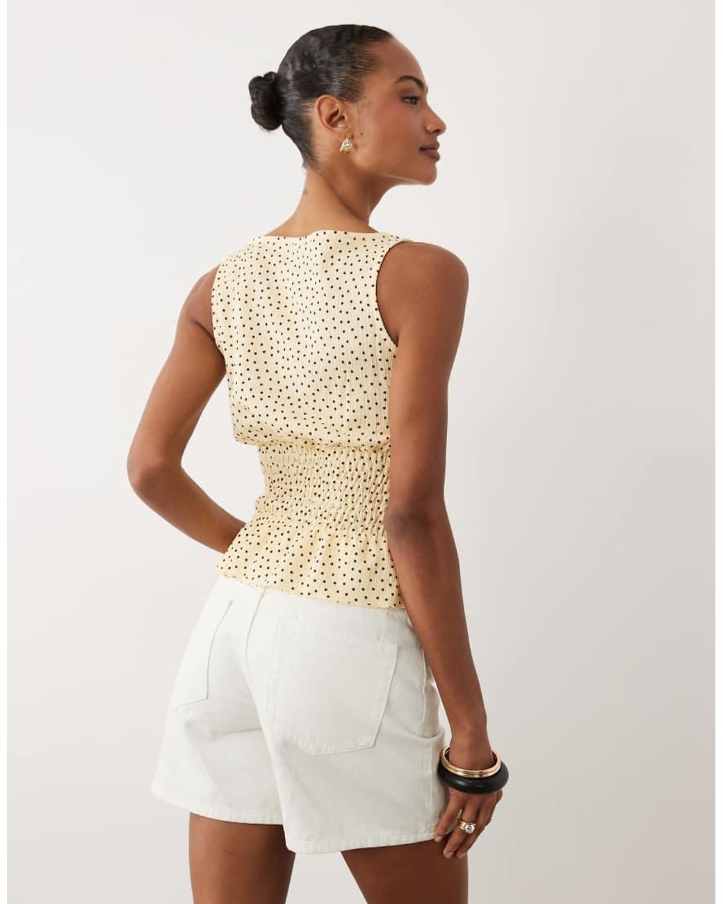 Gina Tricot Natural Cinch Waist Sleeveless Smock Top
