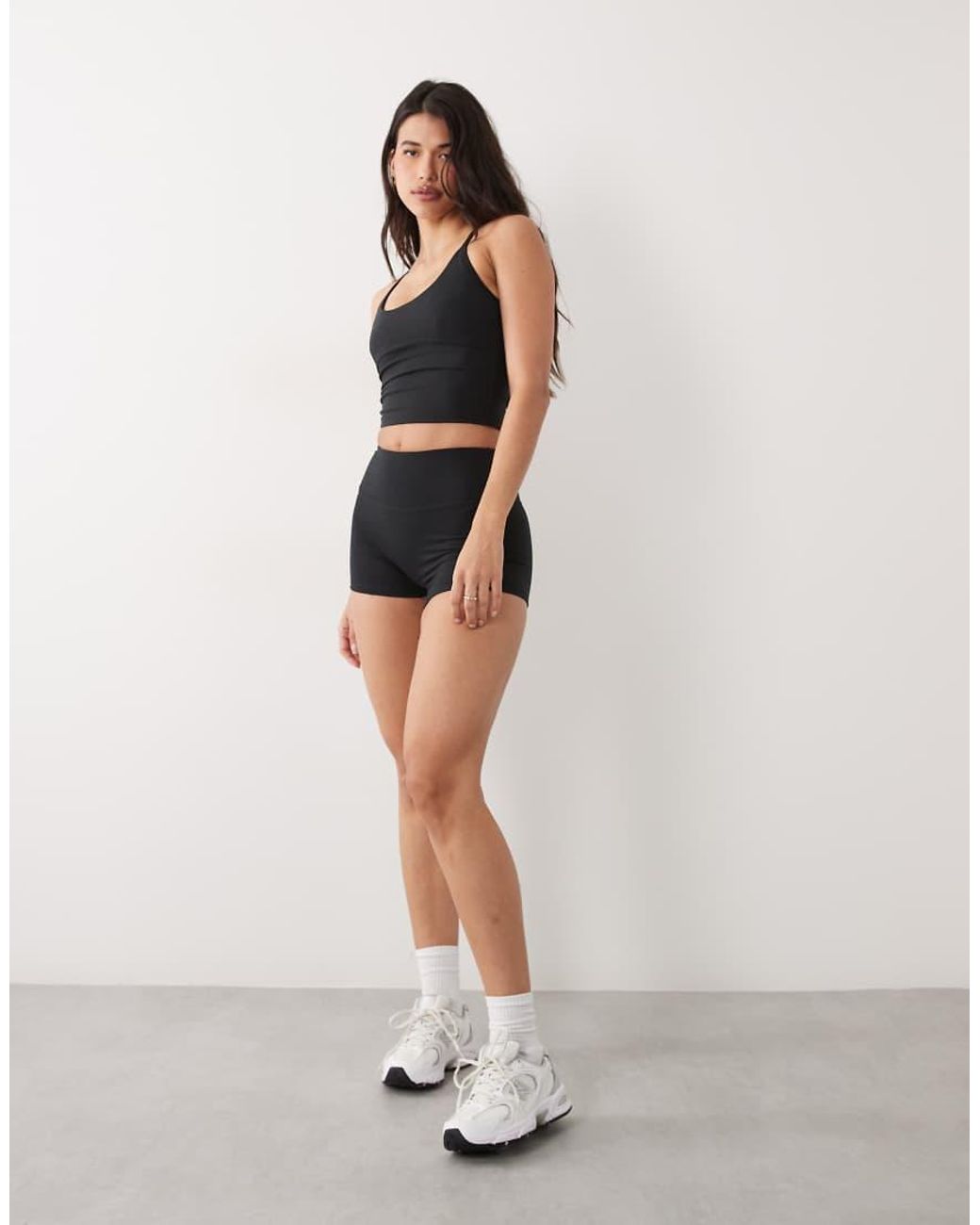 Hourglass 4505 de color Black