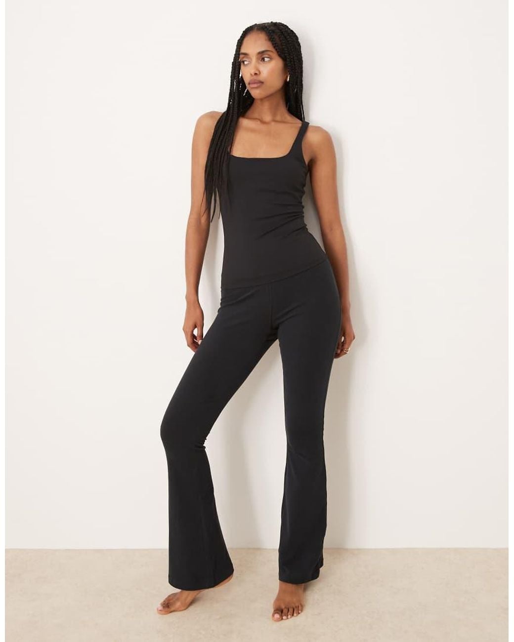 Tala Black Dayflex Built-in Support Essential Square Neck Vest